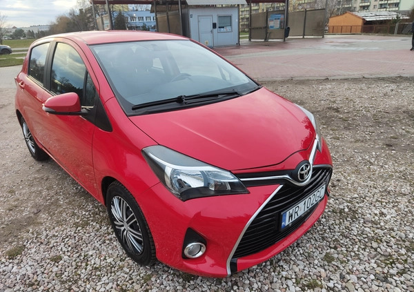 Toyota Yaris cena 43900 przebieg: 93000, rok produkcji 2017 z Radom małe 466